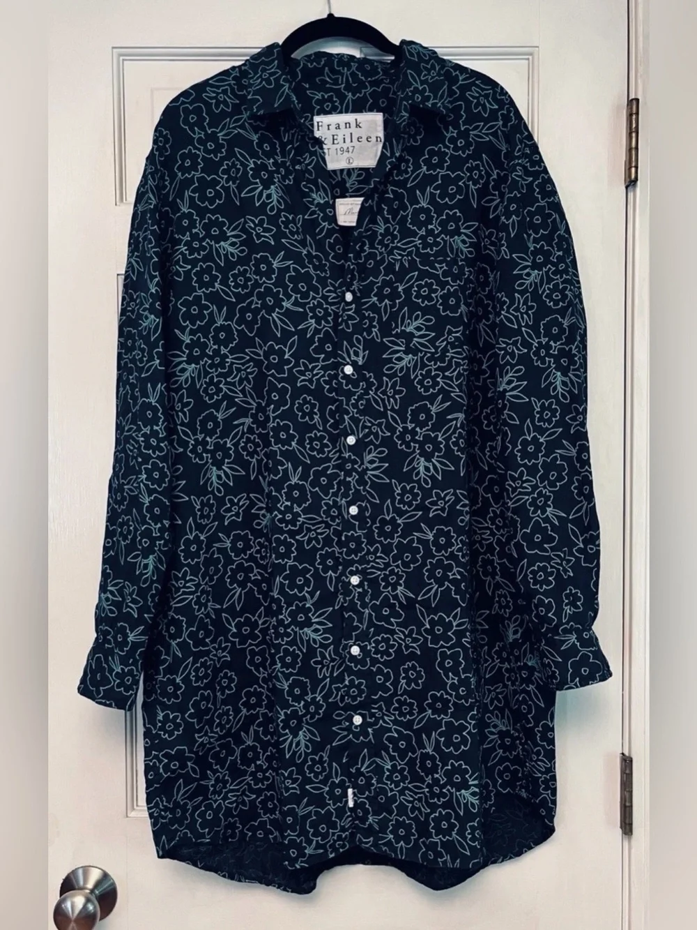 Frank & Eileen Mary Classic Italian Linen Shirt Dress - Picture 4 of 10
